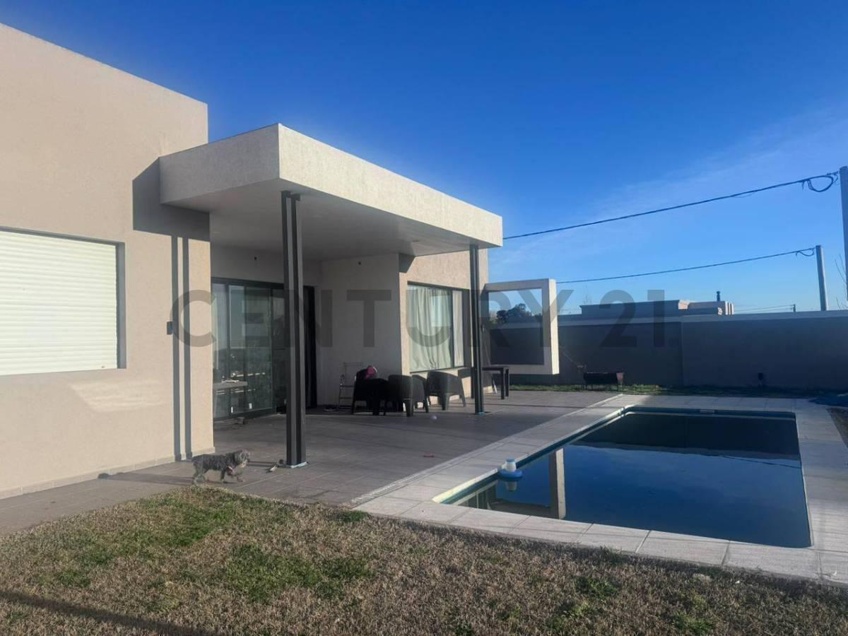 Foto de MZANA 11 LOTE 13 - CASA EN VENTA EN GOMEZ, imagen 1