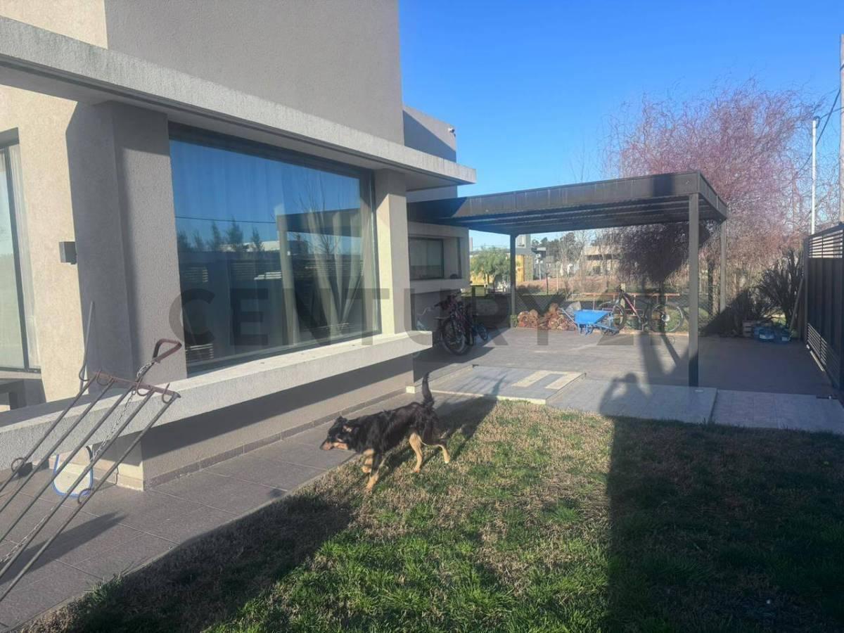 Foto de MZANA 11 LOTE 13 - CASA EN VENTA EN GOMEZ, imagen 2