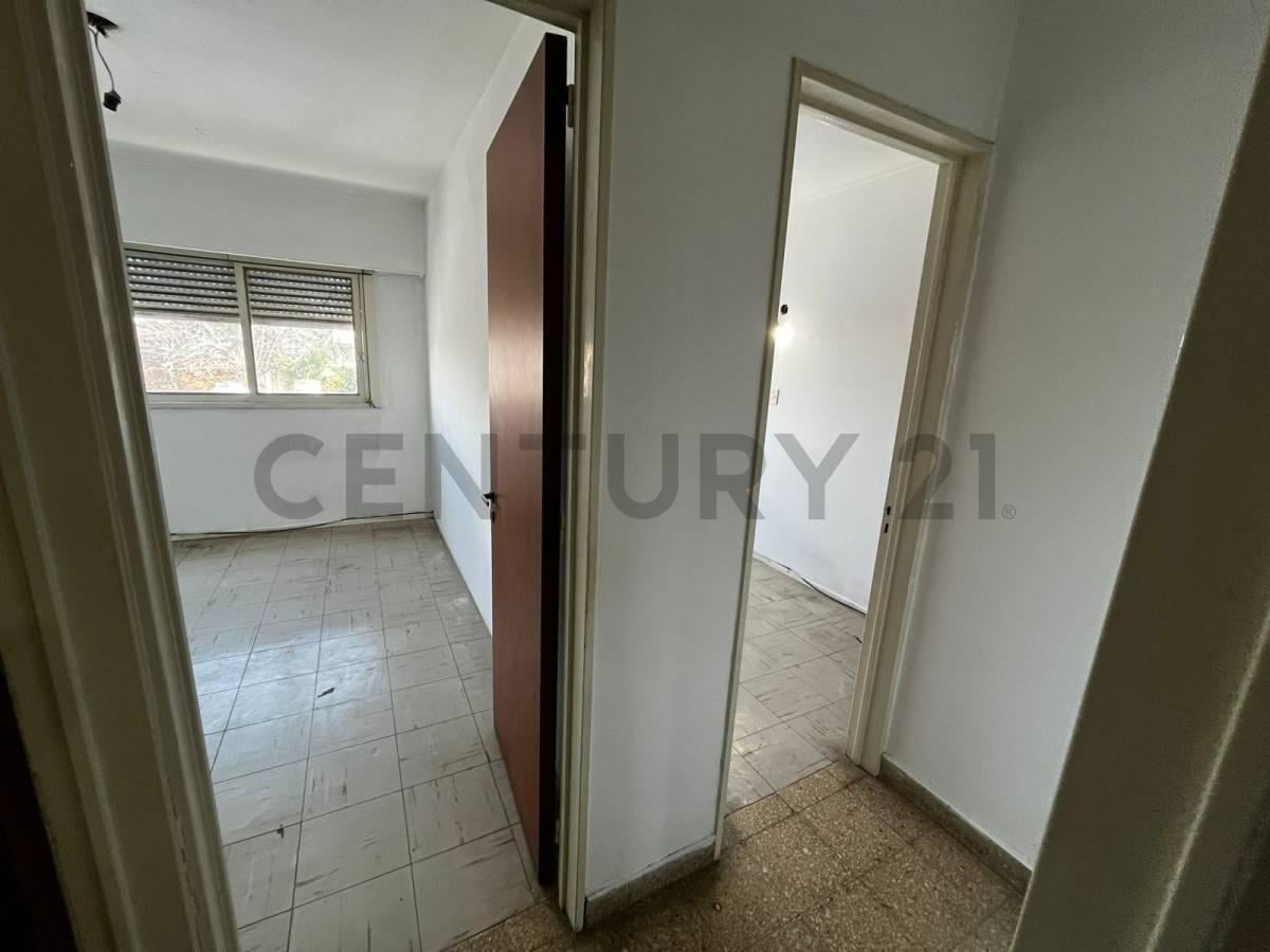 Foto de 28 E/ 65 Y 66 - DEPARTAMENTO EN VENTA. 2 DORMITORIOS, imagen 2