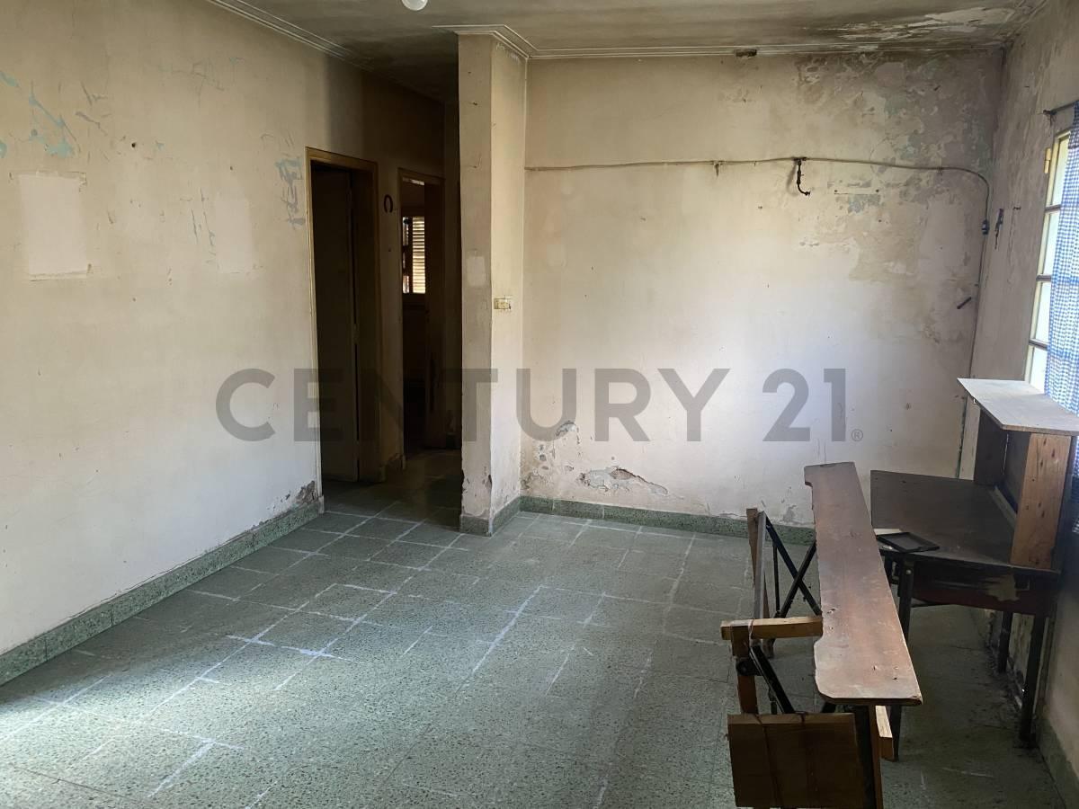 Foto de 69 Y 143. VENTA LOTE DE 10X60, imagen 3