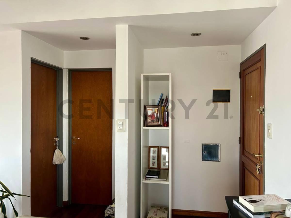 Foto de 18 E/ 57 Y 58 - DEPARTAMENTO EN VENTA DE UN DORMITORIO CON COCHERA, imagen 4