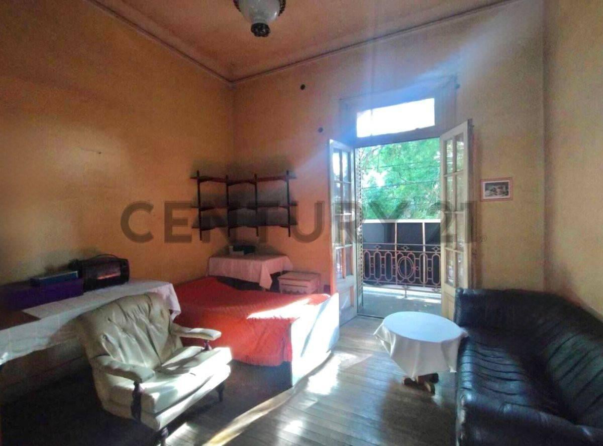 Foto de VENTA PH A RECICLAR - 4 DORMITORIOS, imagen 5