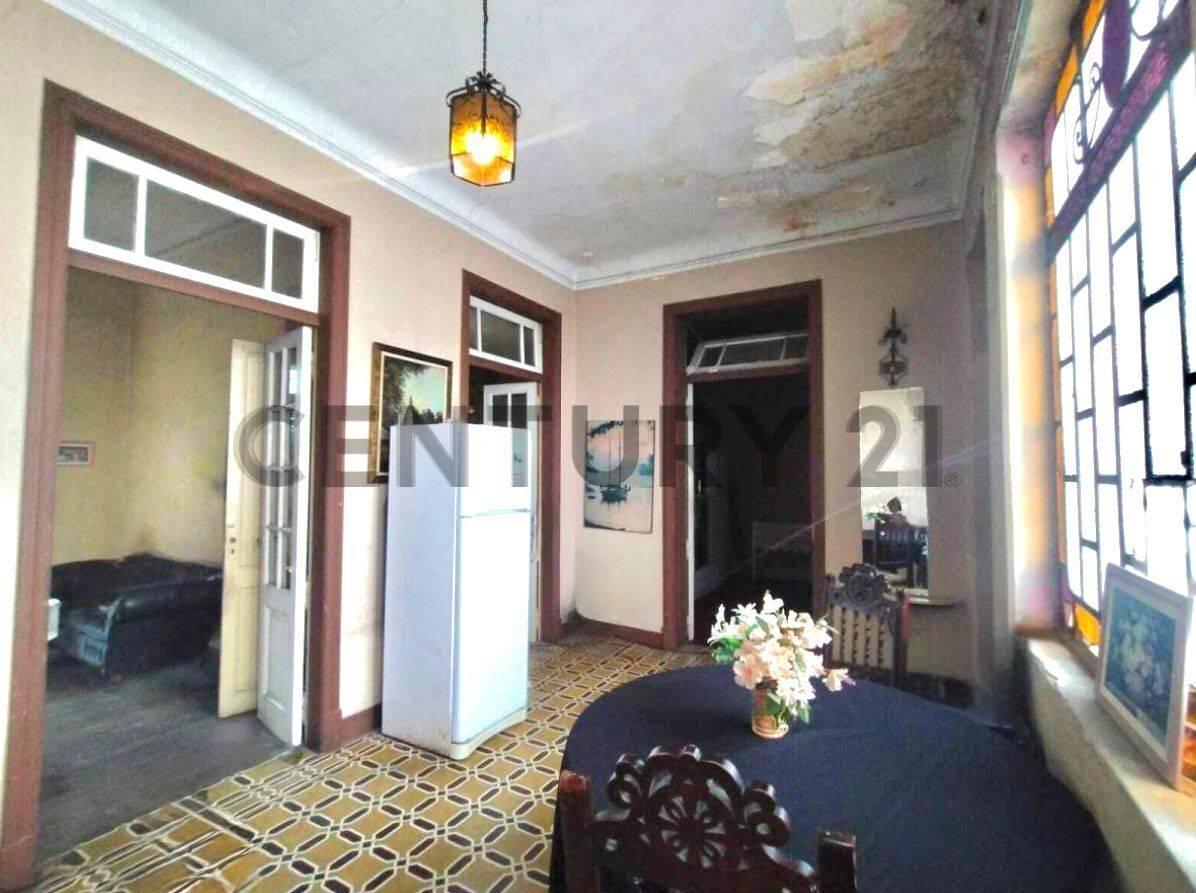 Foto de VENTA PH A RECICLAR - 4 DORMITORIOS, imagen 2
