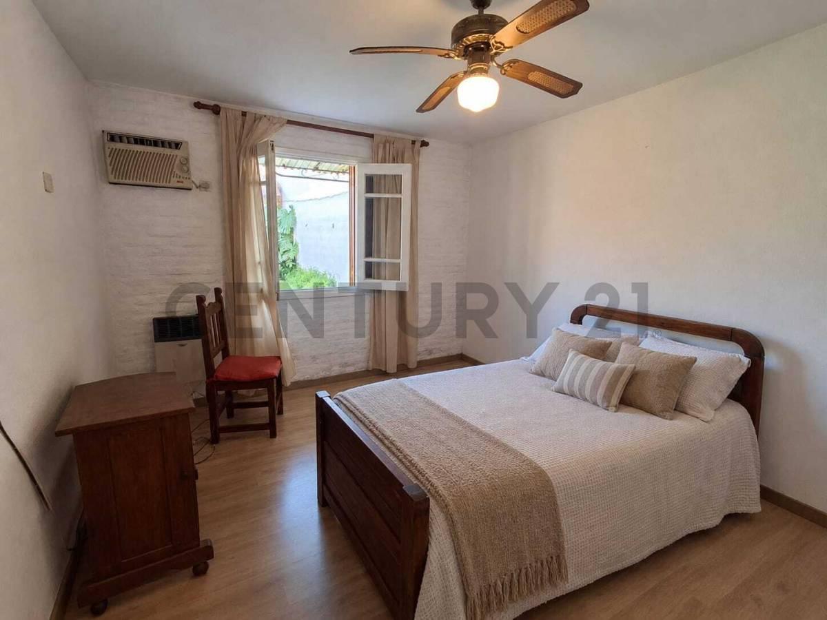 Foto de 10 entre 512 bis y 513 - CASA EN VENTA DE 3 DORMITORIOS, imagen 5
