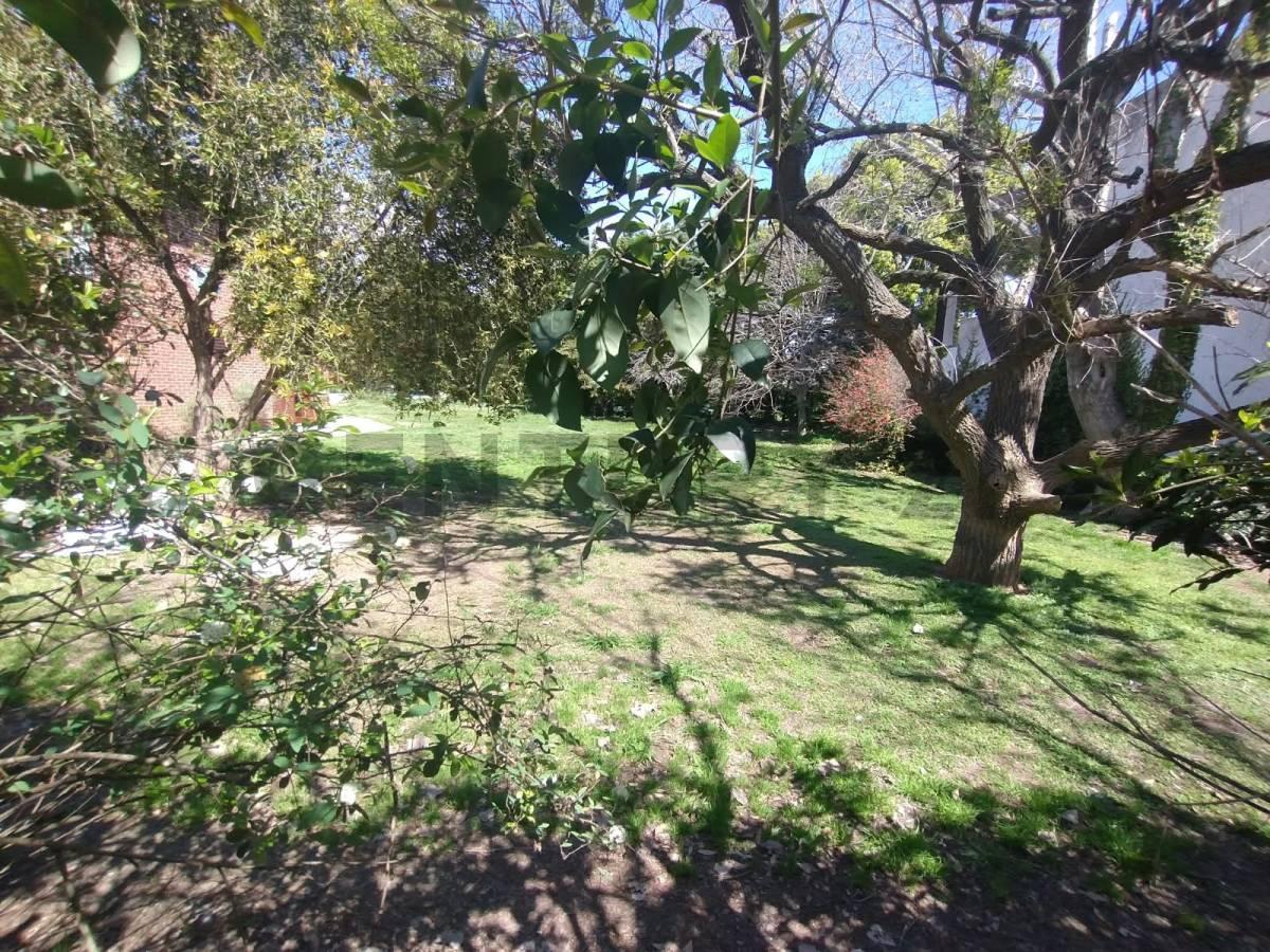 Foto de 132 bis entre 492 y 493 - VENTA DE LOTE, imagen 1