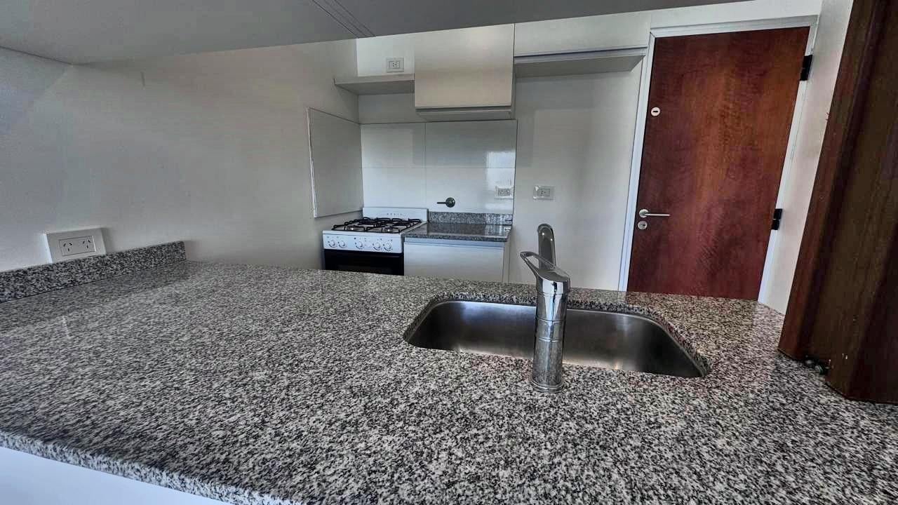 Foto de 46 y 19 - DEPARTAMENTO EN ALQUILER DE 1 DORMITORIO, imagen 4