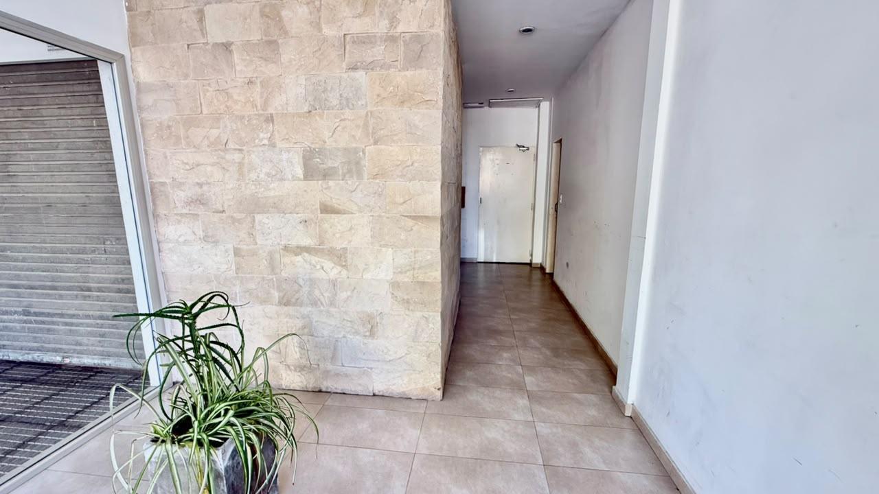 Foto de Departamento en alquiler en La Plata, imagen 2