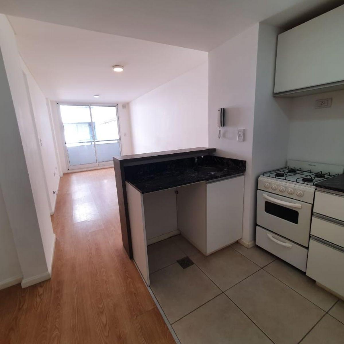 Foto de VENTA Departamento 1 Dormitorio con Cochera, imagen 2
