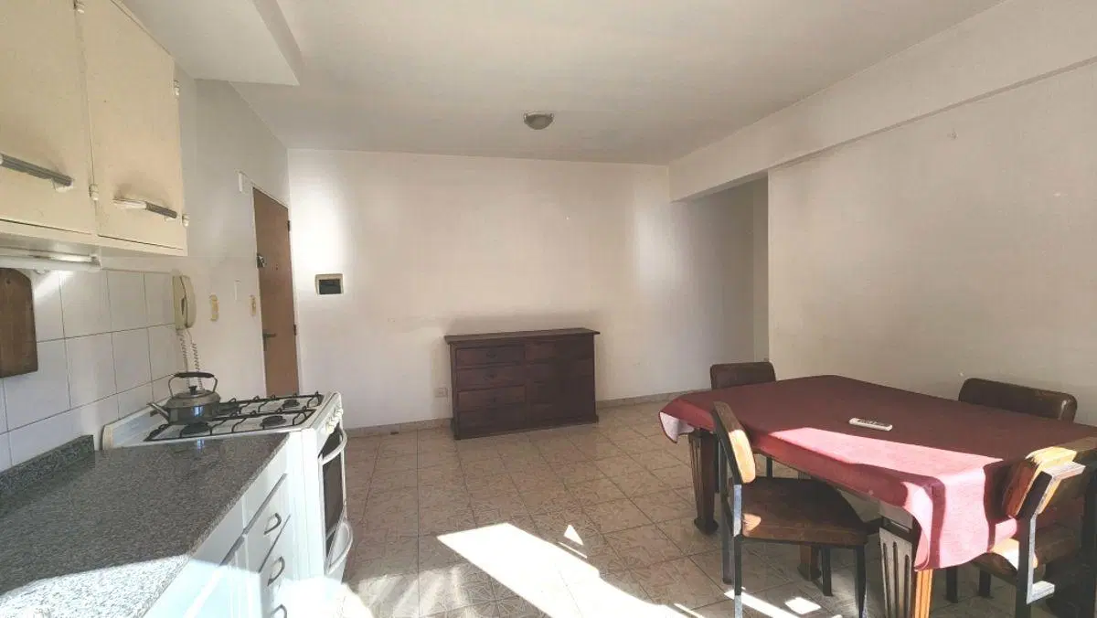 Tigre Centro - Av. Italia al 1100 4