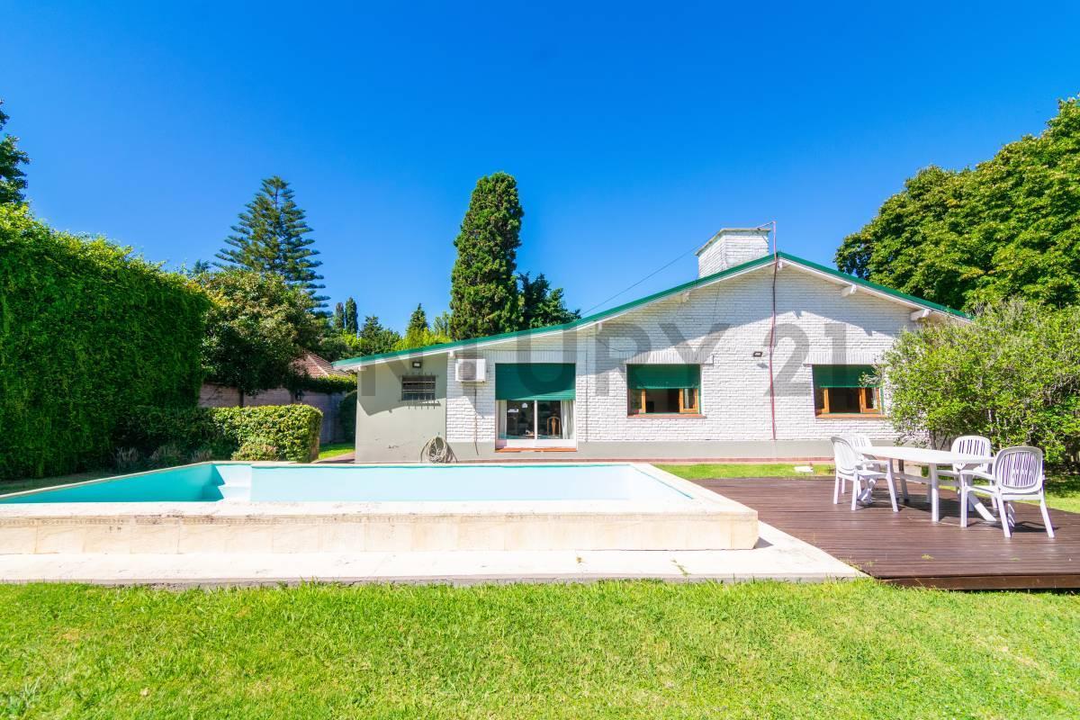 Casa de 3 dormitorios en venta en City Bell