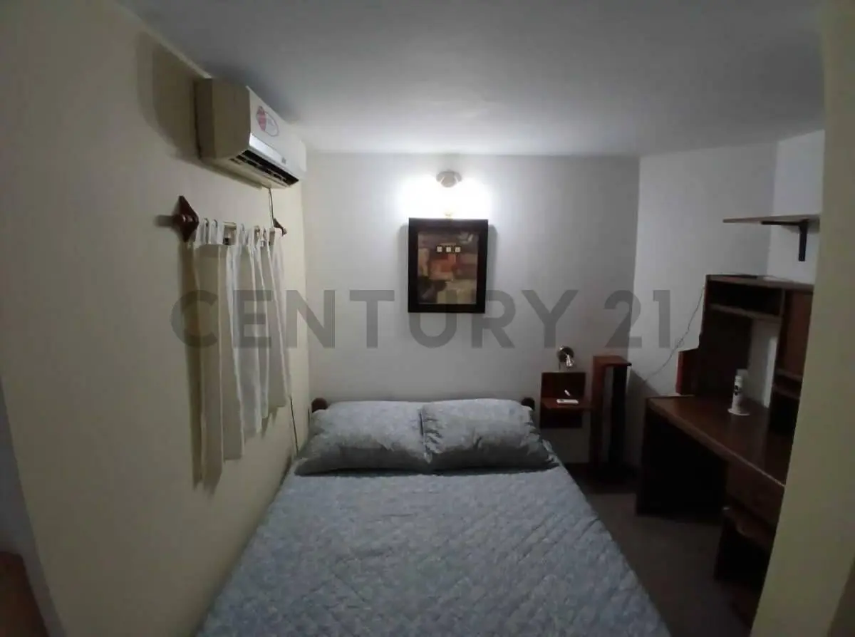 Duplex de 1 Dormitorio Amoblado en Alquiler 3