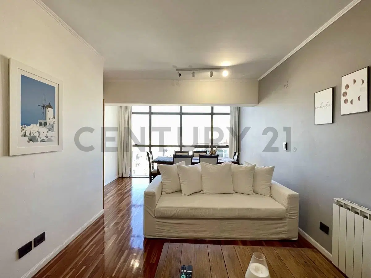 Semipiso de Categoria de 2 Dormitorios - Edificio Bayón 4