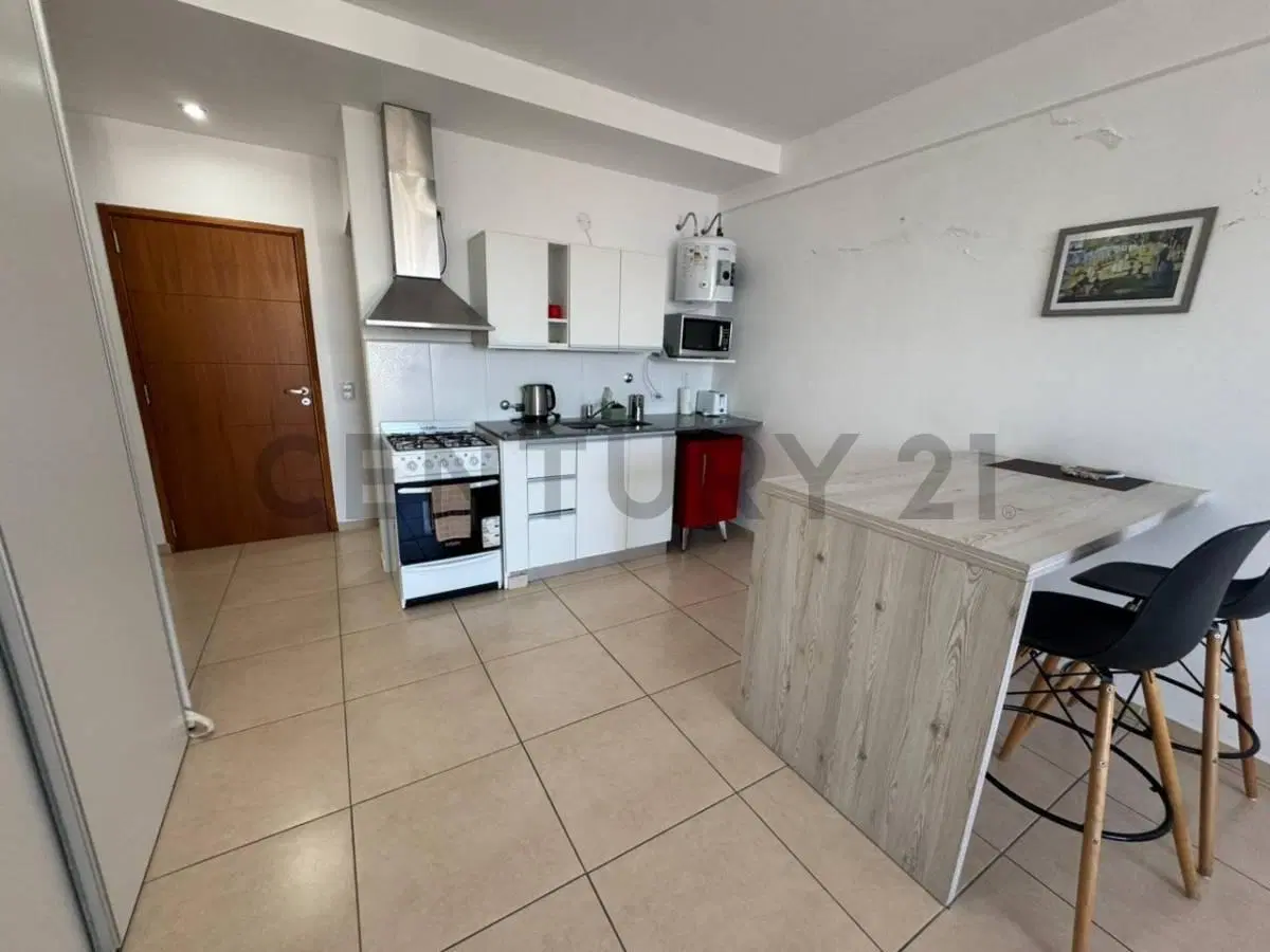 Departamento monoambiente en venta, La Plata 3