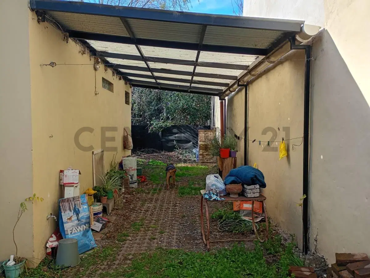 Casa de 1 Dormitorio con Cochera en Venta 4
