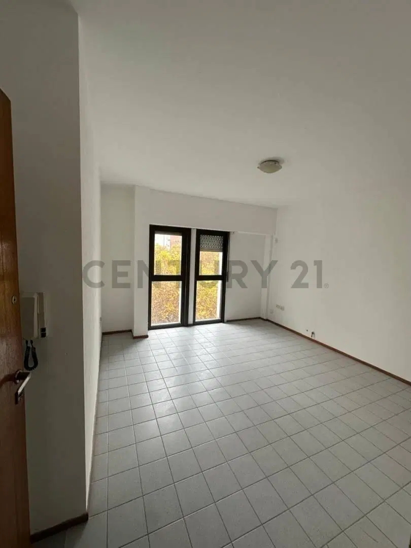 Departamento de 1 Dormitorio con Cochera en Alquiler 3