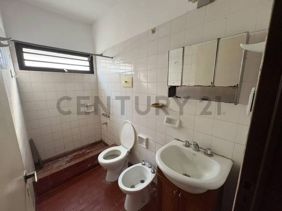 Foto de Ph de 2 Dormitorios con Patio en Venta, imagen 4
