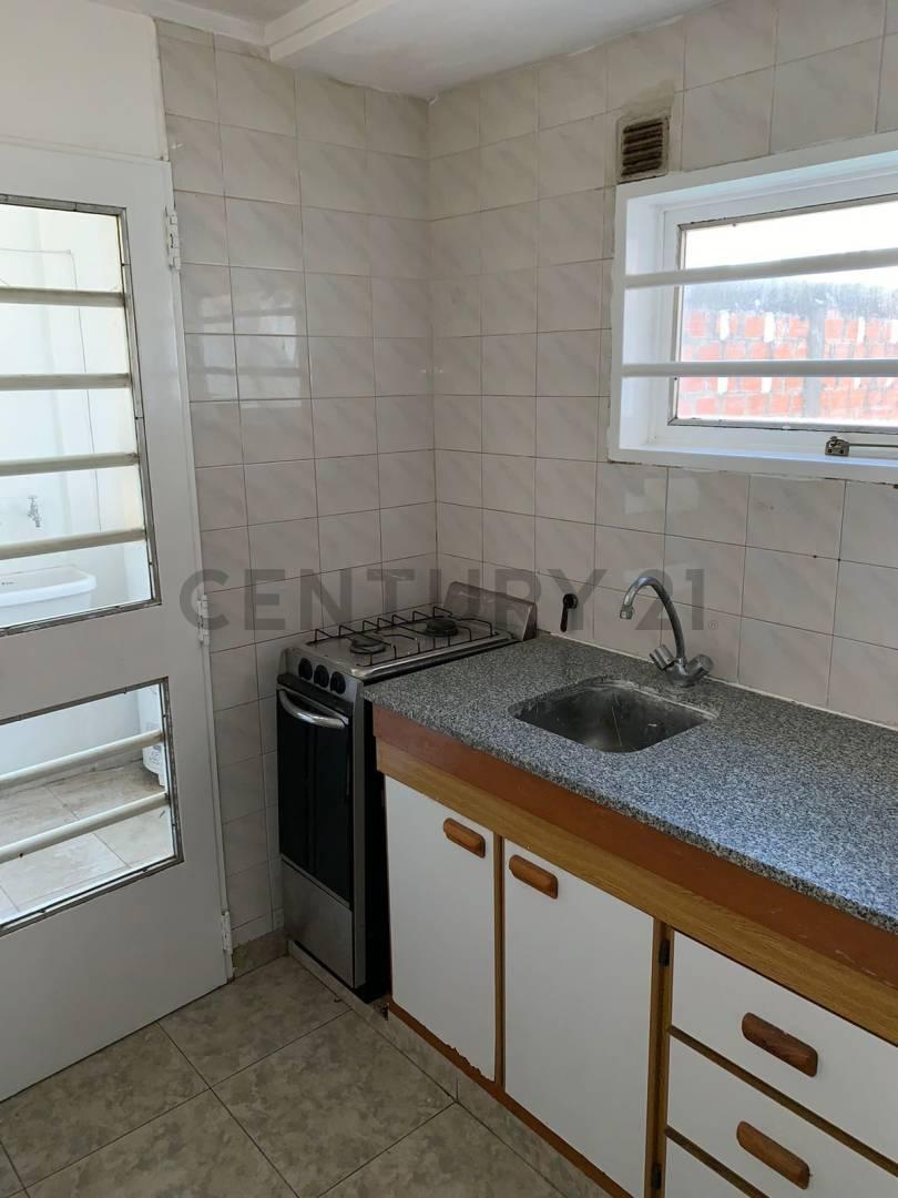 Foto de Departamento de 1 Dormitorio en Alquiler, imagen 2