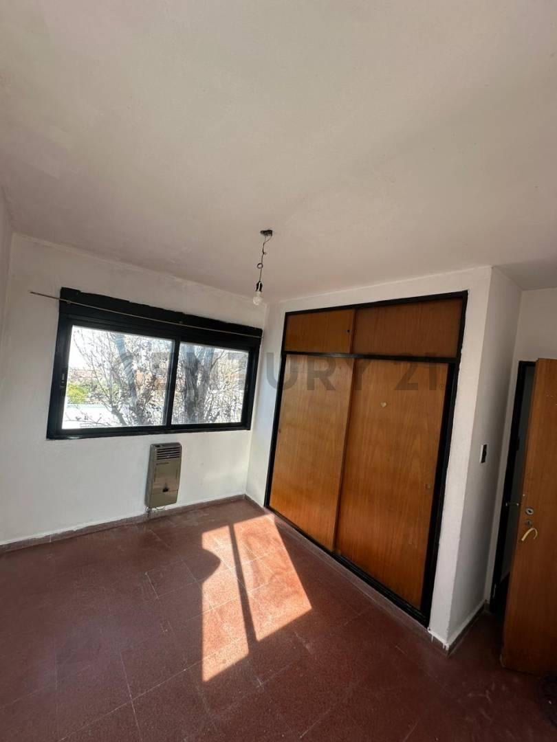 Foto de Departamento de 3 Dormitorios en Alquiler, imagen 3