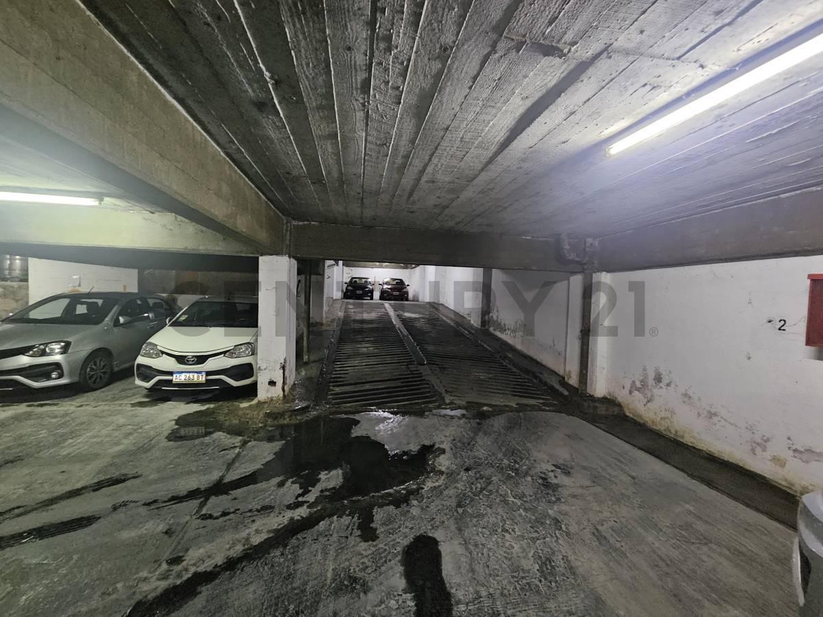 Foto de Cochera Cubierta en Venta en La Plata, imagen 4