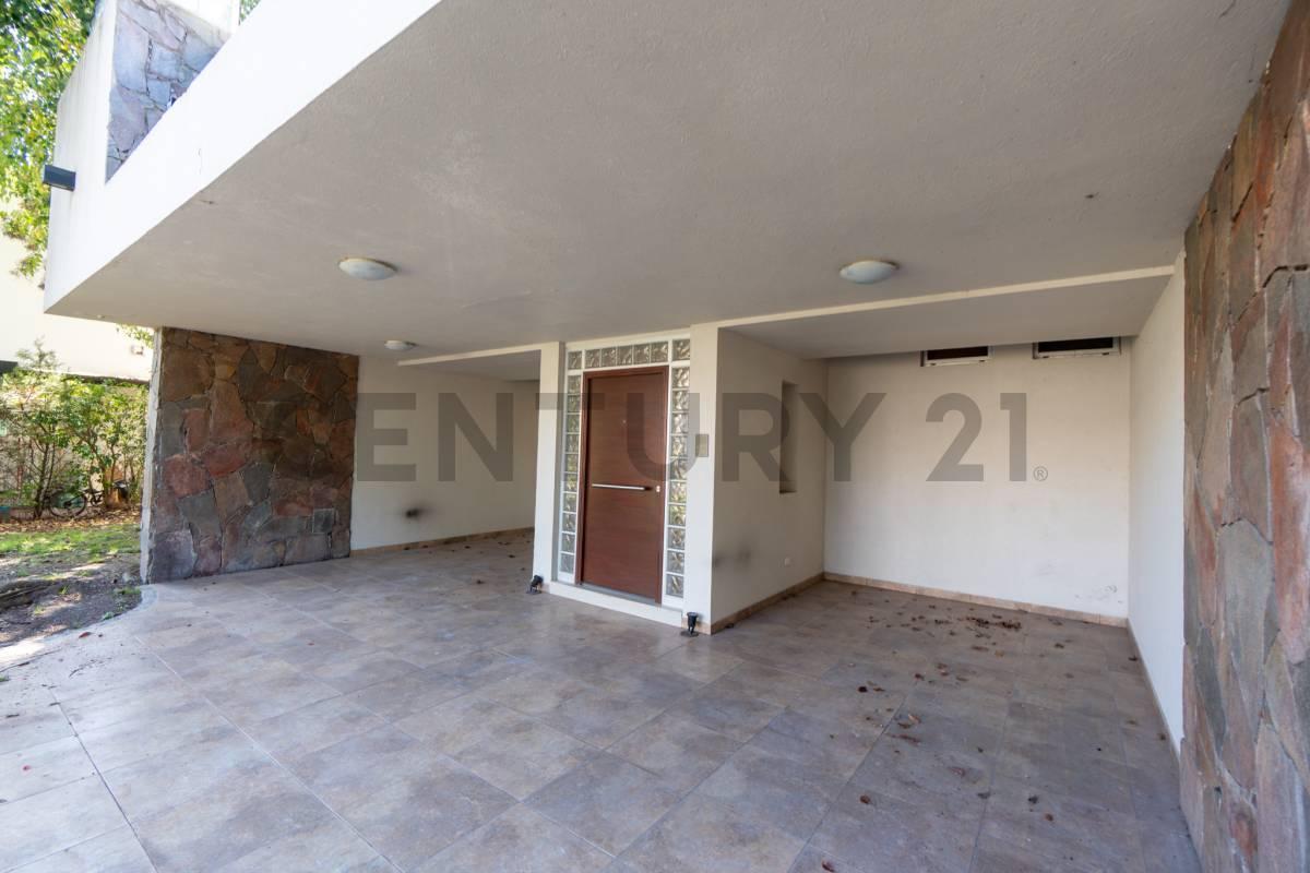 Foto de Casa de 4 Dormitorios en Venta-Fincas de Iraola I, imagen 3