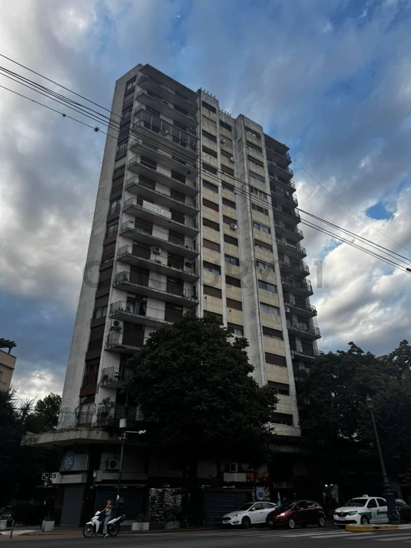 Foto de Departamento de 2 Dormitorios en Venta, imagen 1