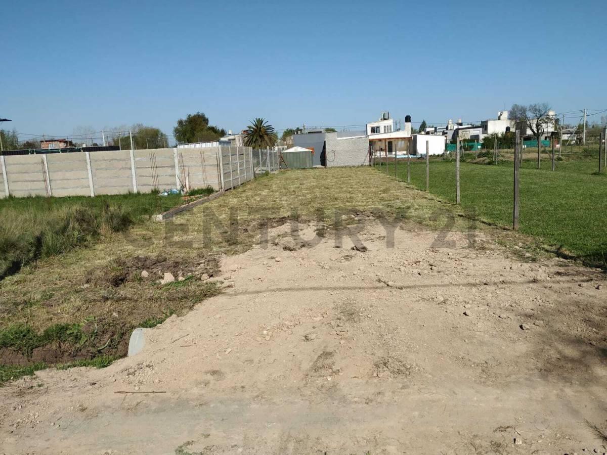 Foto de Terreno en venta en Villa Garibaldi, La Plata, imagen 2