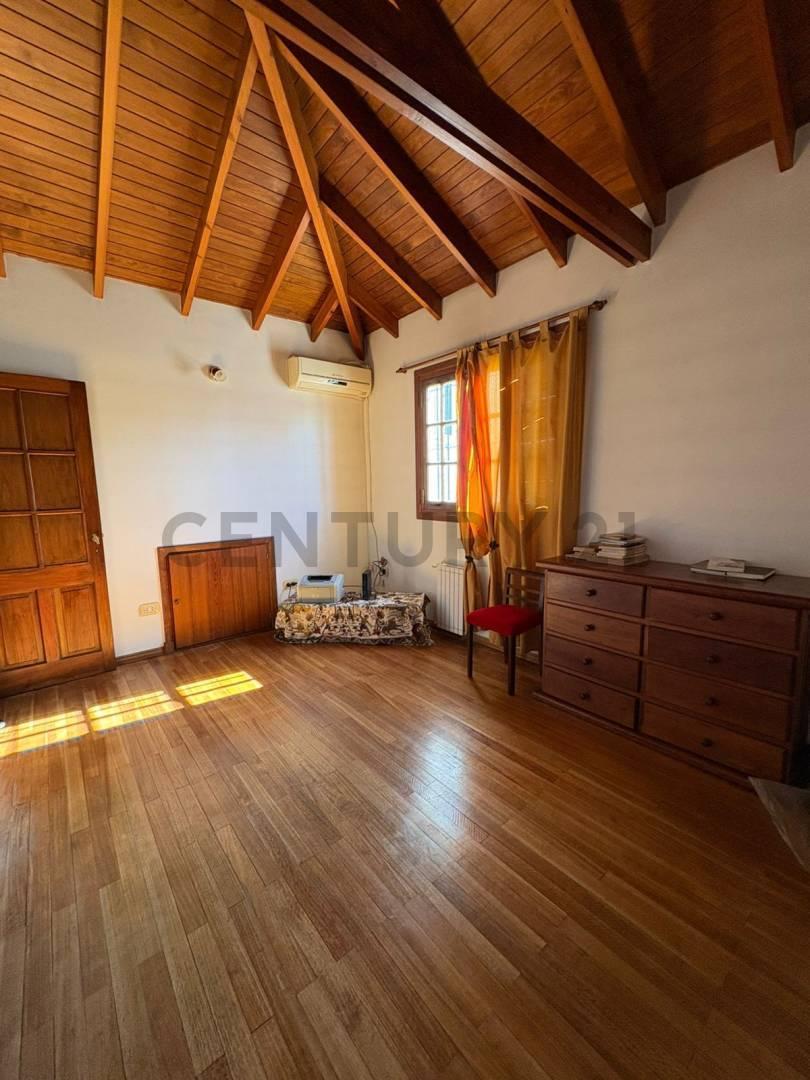 Foto de Casa de 3 dormitorios en La Plata, imagen 3
