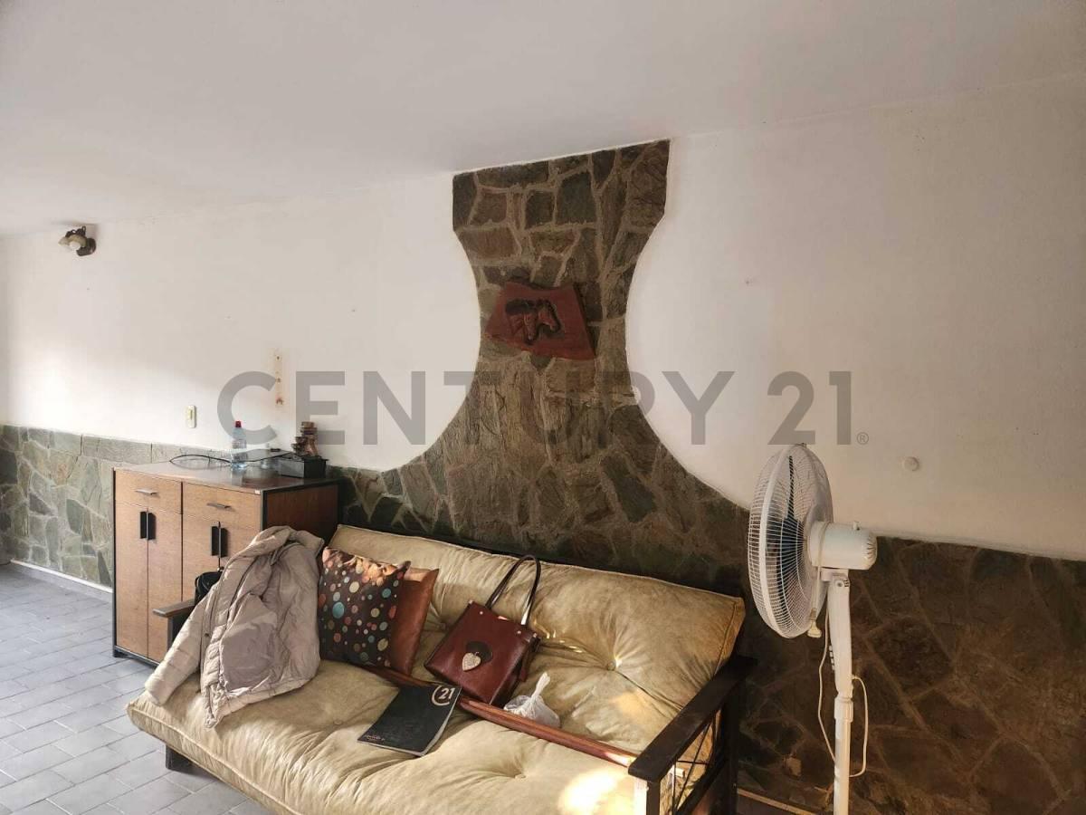 Foto de Ph de 2 Dormitorios en Venta en Tolosa, imagen 5