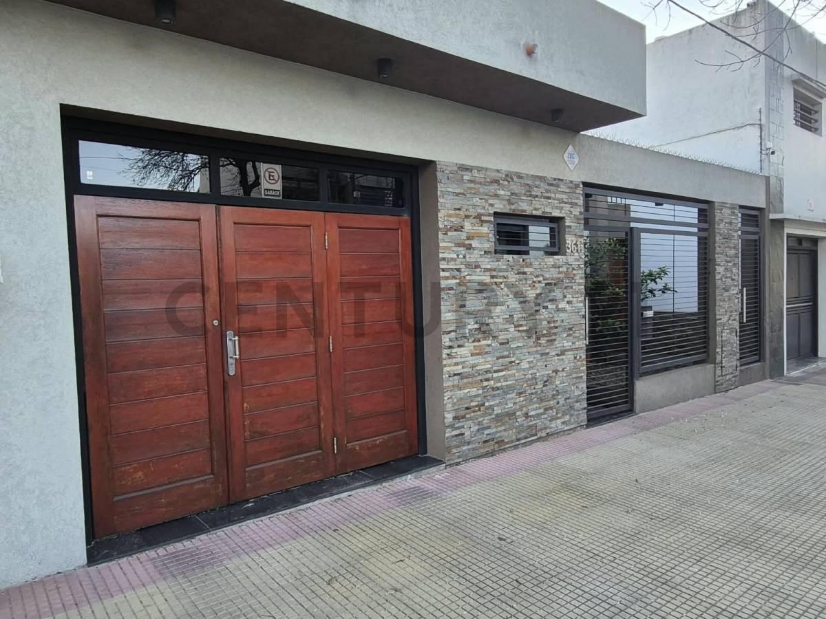Foto de Casa en Venta en La Plata, imagen 2