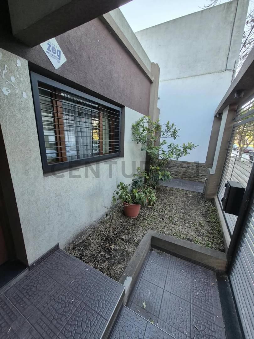 Foto de Casa en Venta en La Plata, imagen 5