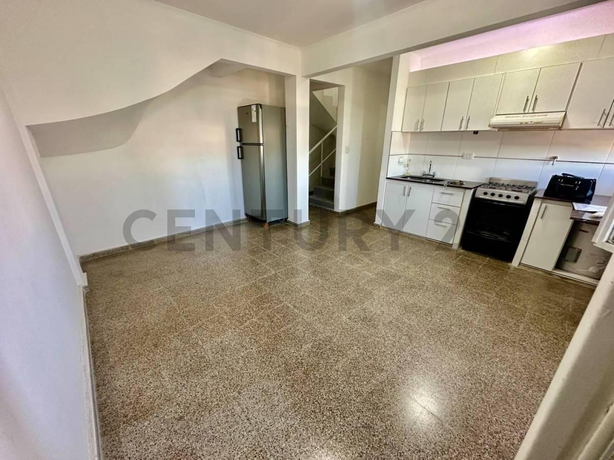 Foto de Departamento Tipo Dúplex Refaccionado a Nuevo en Venta, imagen 5