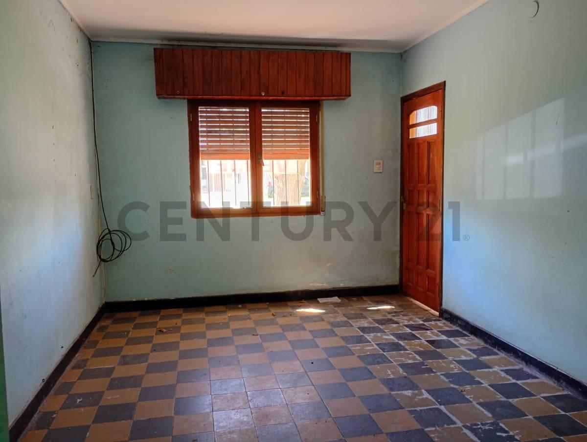 Foto de Casa de 2 Dormitorios en Venta en Tolosa, imagen 1
