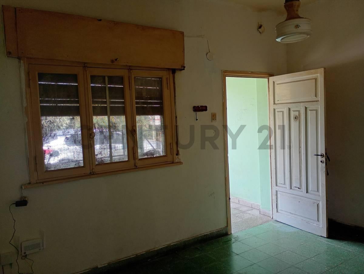 Foto de Casa de 2 Dormitorios en Venta en El Dique-Ensenada, imagen 1