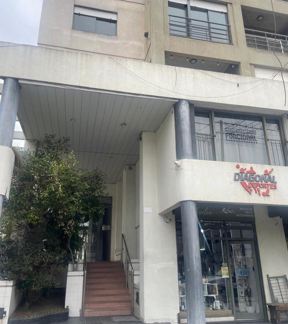 Foto de Departamento de 1 Dormitorio en venta en La Plata, imagen 1
