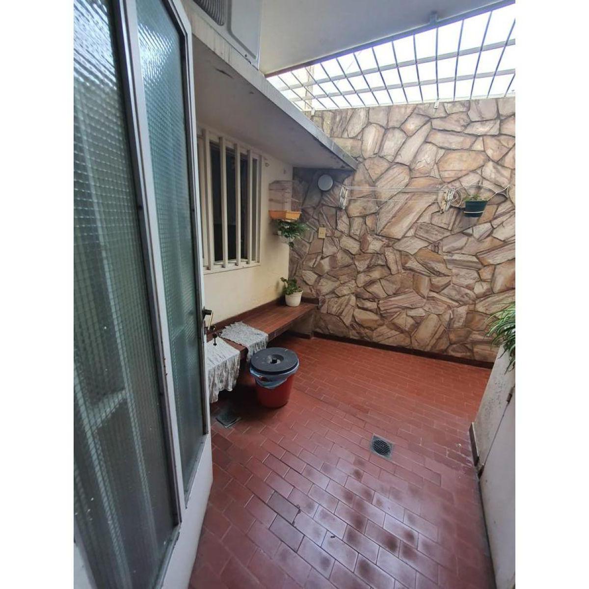 Venta, Departamento 4 Dorm. con Quincho Privado. 2