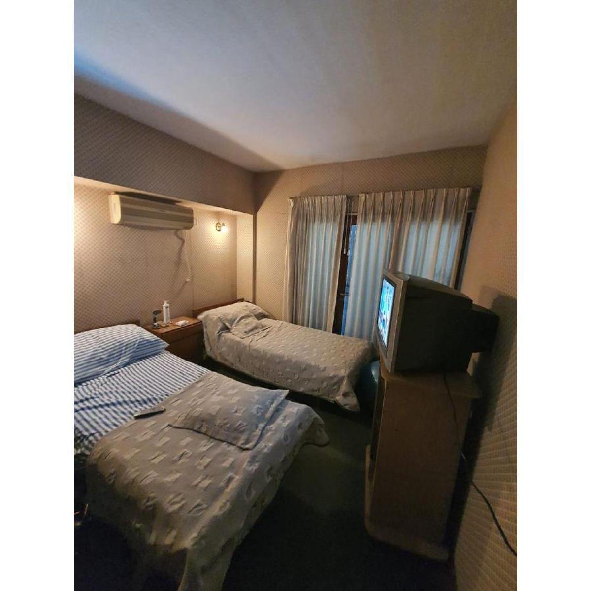 Venta, Departamento 4 Dorm. con Quincho Privado. 1