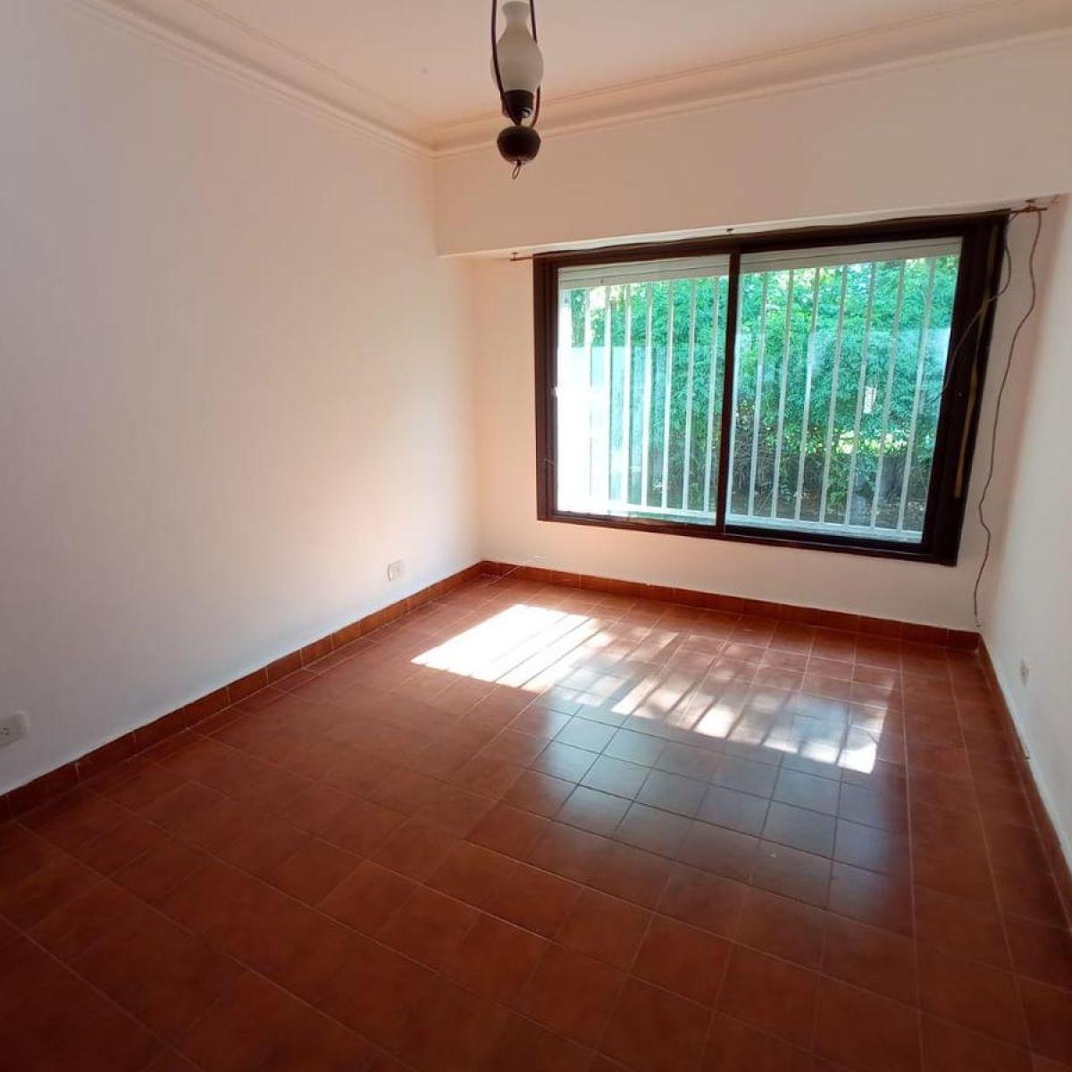Foto de Casa tres dormitorios Funes, imagen 5