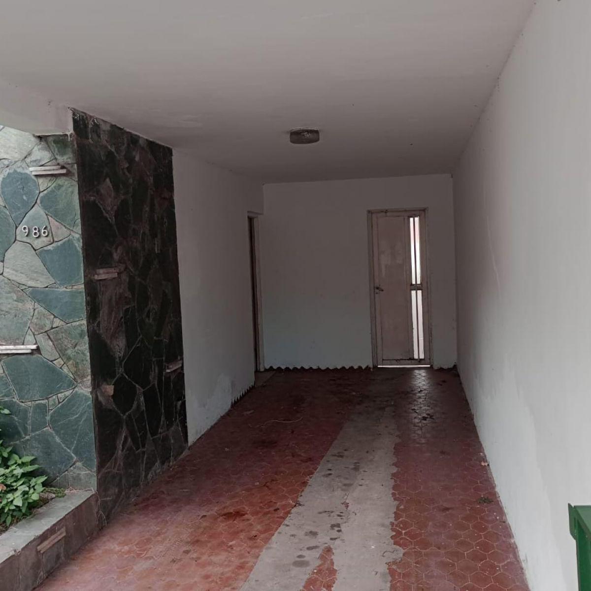 Villa Gobernador Gálvez - Casa 2 Dorm. con Jardín - Av San Diego 900 3