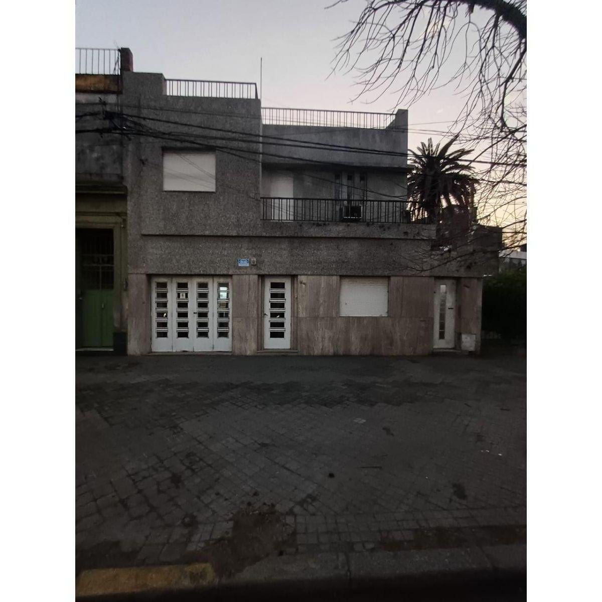 LOTE ESPECIAL CONSTRUCTORA- AV. AVELLANEDA 1049 BIS