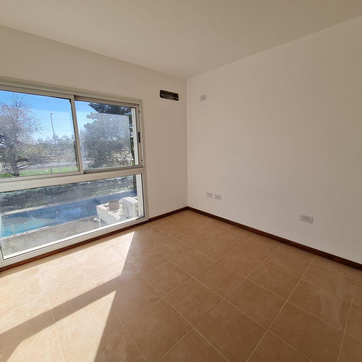 Venta Departamento 1 Dormitorio con Balcón y Cochera en Barrio Privado Sol Paraná - Pueblo Esther 3