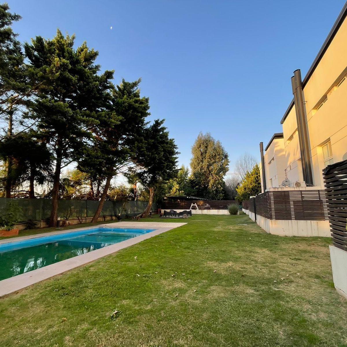 Venta Departamento 1 Dormitorio con Balcón y Cochera en Barrio Privado Sol Paraná - Pueblo Esther 3
