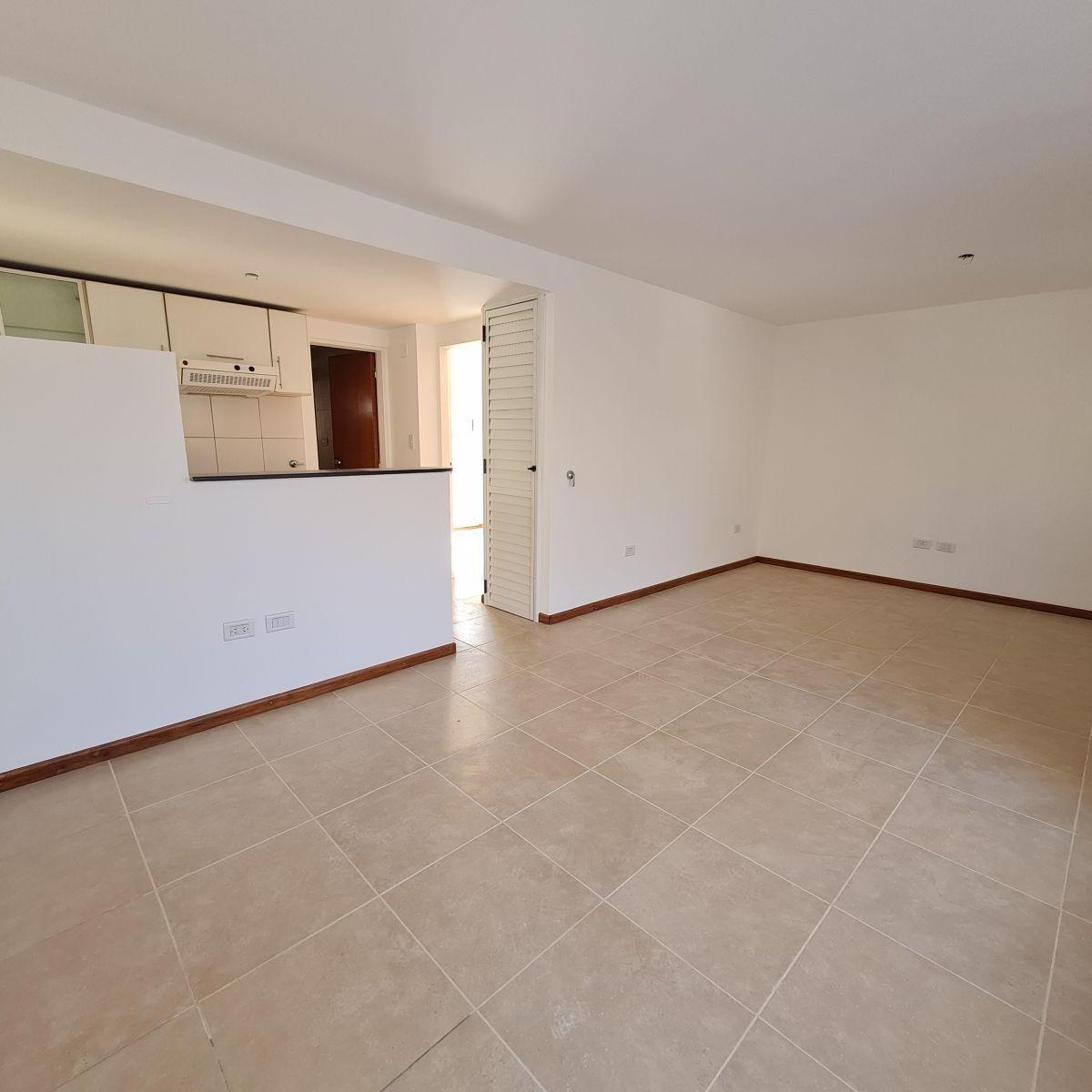Venta Departamento 1 Dormitorio con Balcón y Cochera en Barrio Privado Sol Paraná - Pueblo Esther 4