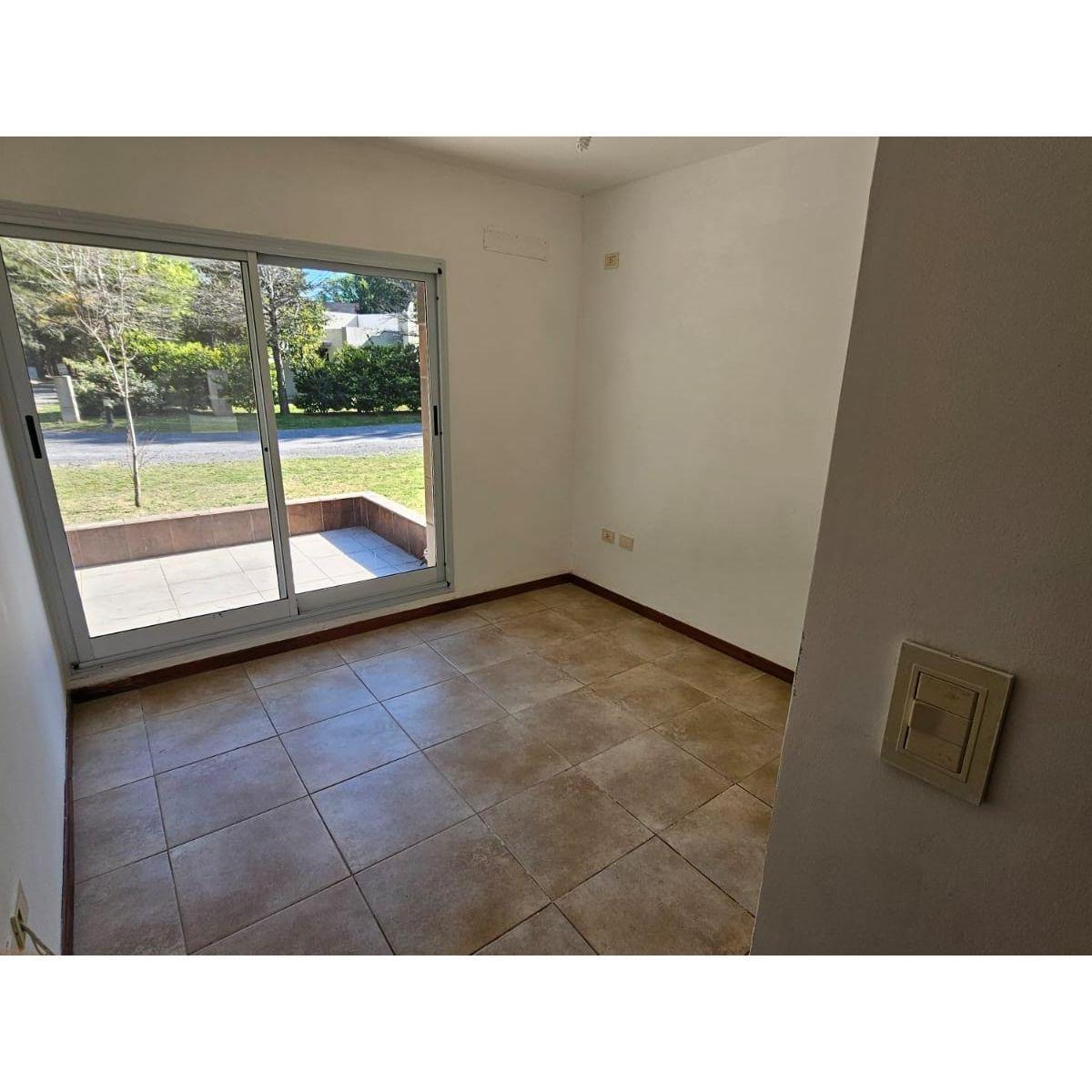 Venta Departamento 2 Dorm., Cochera y Amenities en Barrio Privado Sol Paraná - Pueblo Esther 2