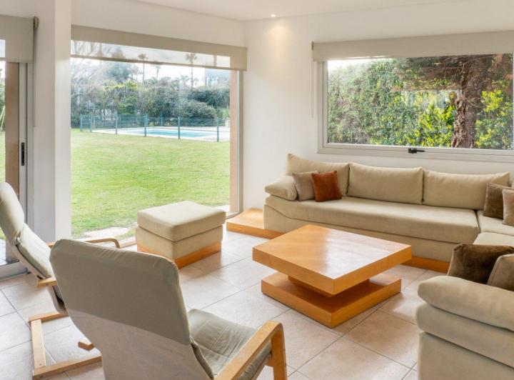 Alquiler Casa en Funes Hills San Marino - Barrio privado 2