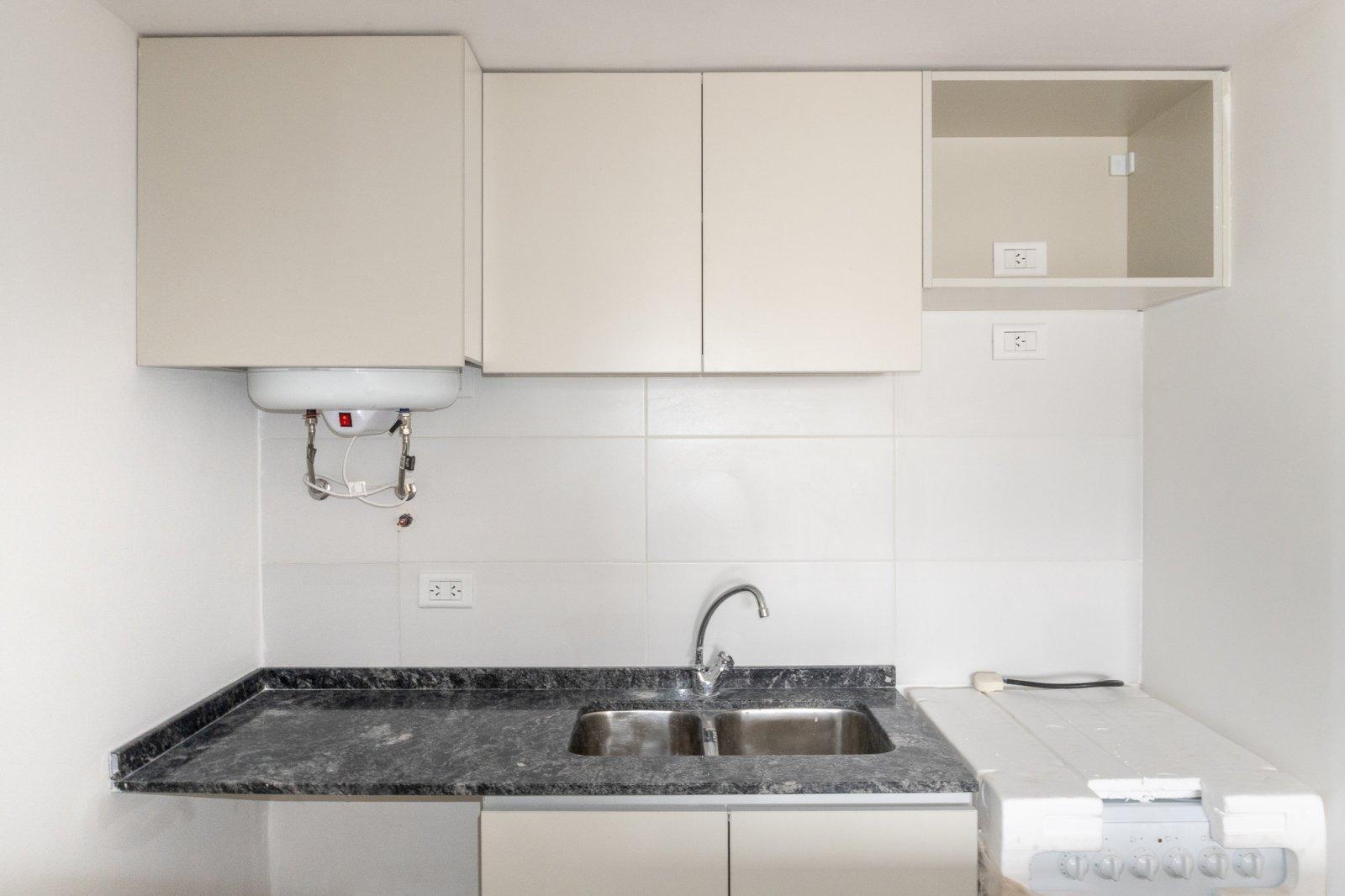 Foto de VENTA DEPARTAMENTO MONOAMBIENTE- ZONA TRIBUNALES, imagen 3