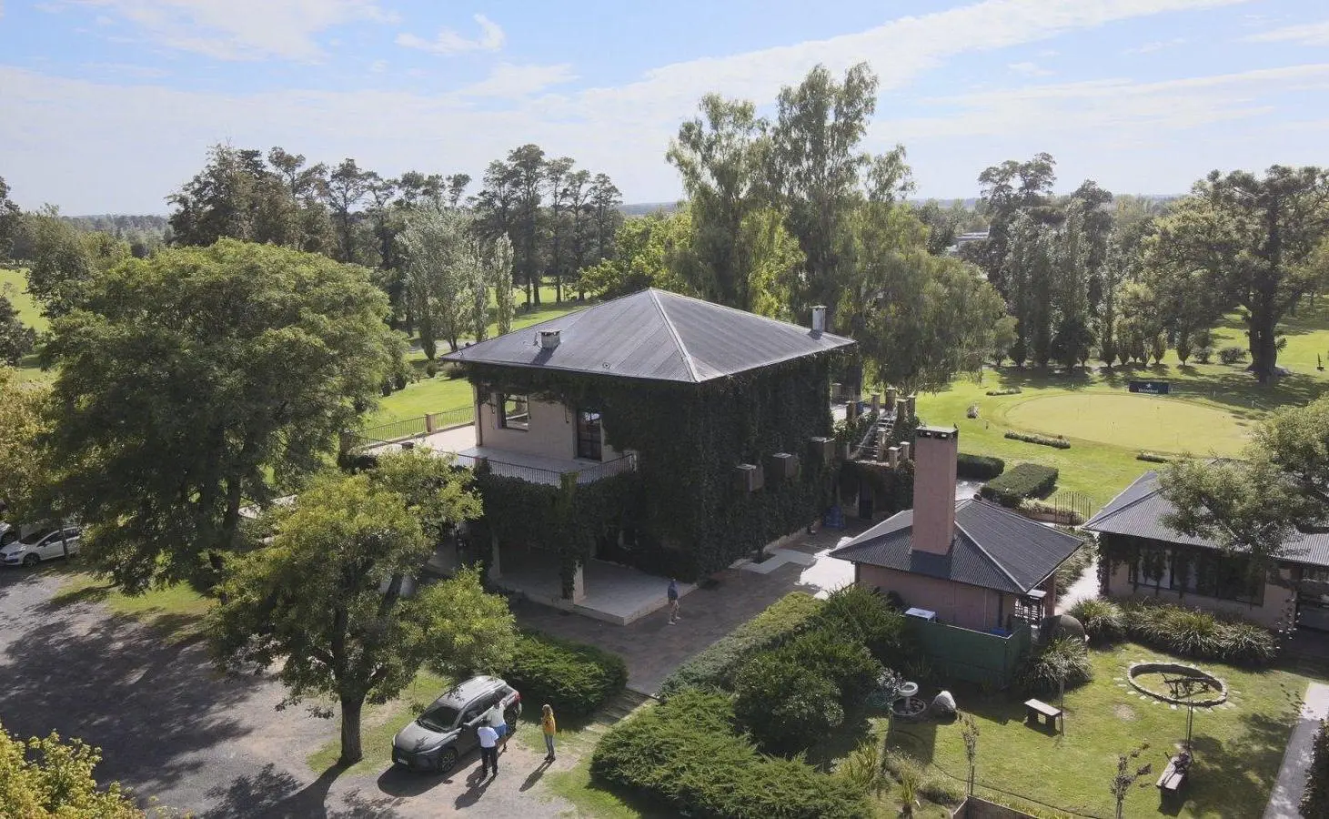 Venta. Casa en LA RINCONADA 4