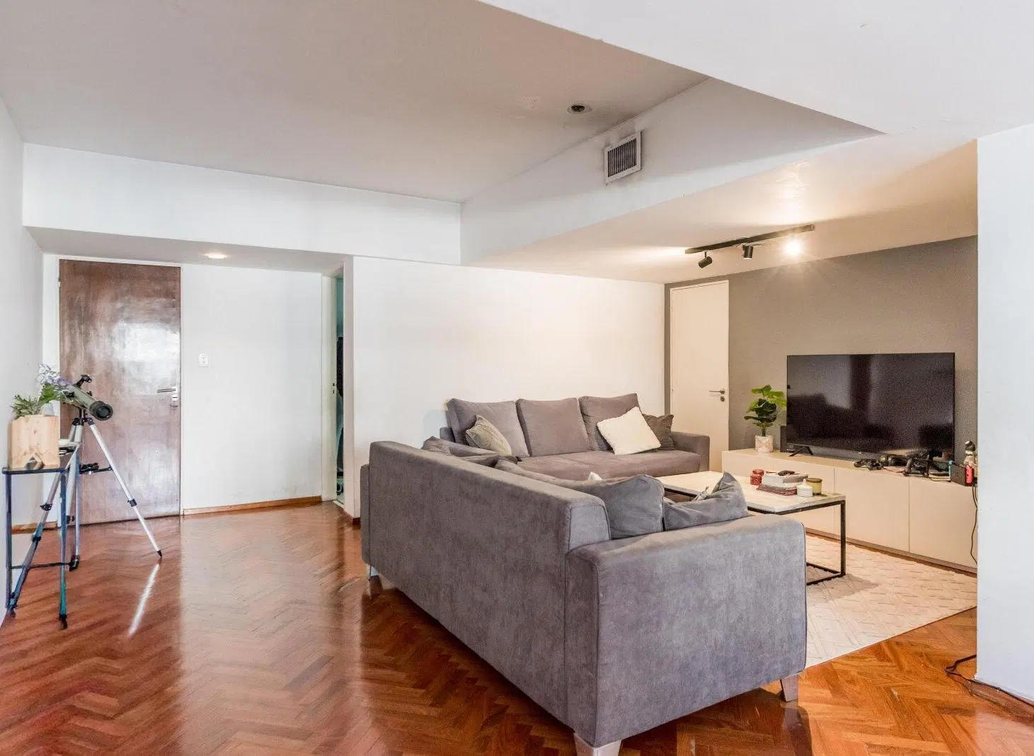 VENTA, Departamento 3 dormitorios. Zona centro. 4