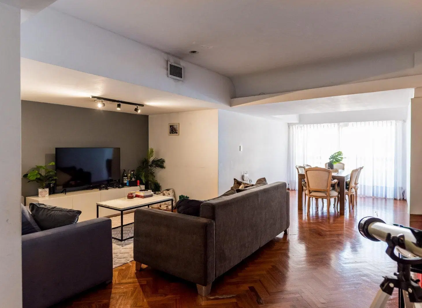 VENTA, Departamento 3 dormitorios. Zona centro. 2