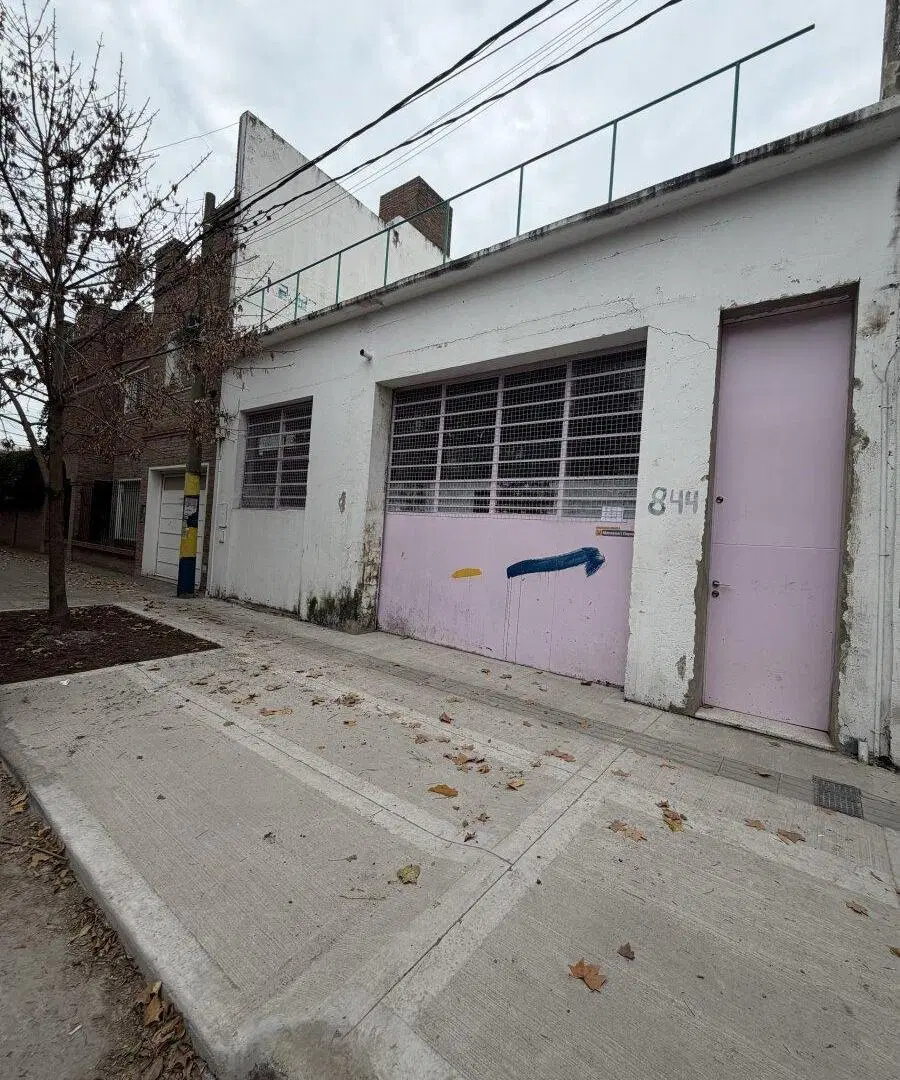 ALQUILER GALPÓN CON TERRAZA 4