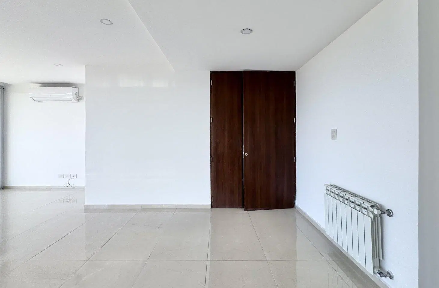 Alquiler. Departamento 3 dormitorios, 2 cocheras, Amenities. Fisherton 2